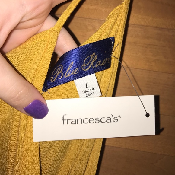 Francesca’s Yellow Romper - Picture 7 of 8